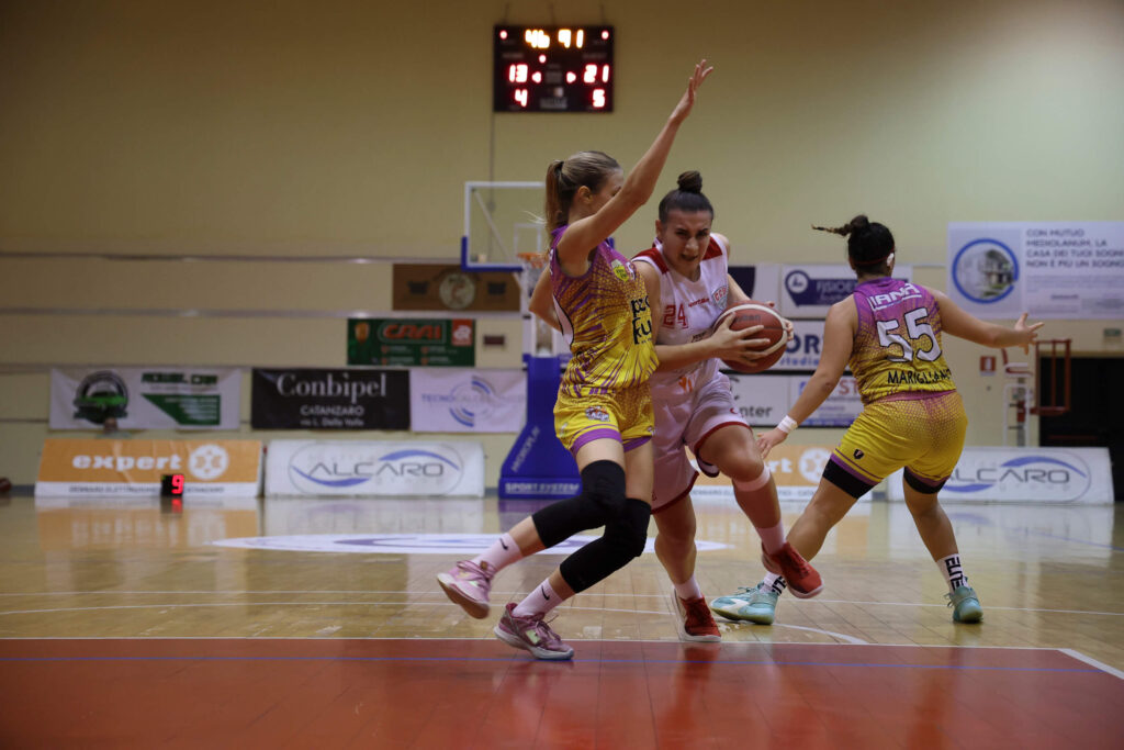 Edilizia innovatica catanzaro centro basket 4